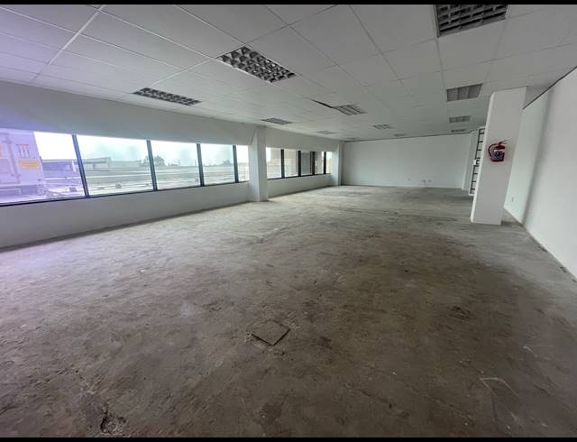 171M² OFFICE TO LET IN KILLARNEY